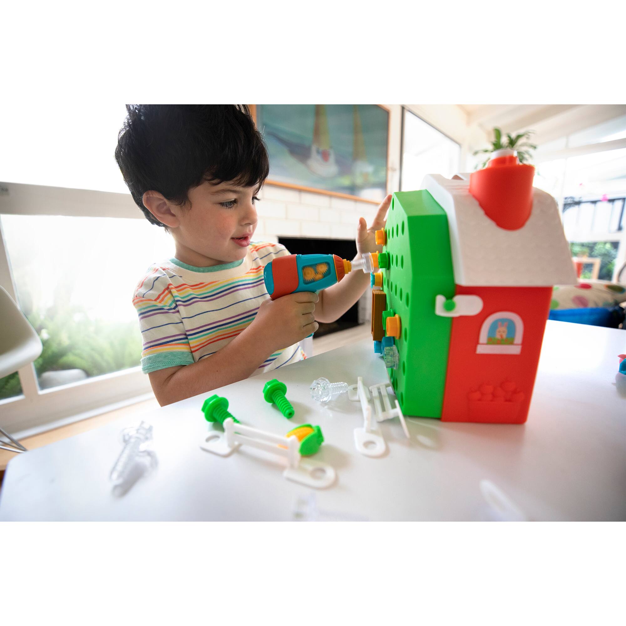 Educational Insights Design & Drill® Bolt Buddies® Fine Motor Farm